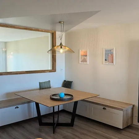 Ravissant, Vue - 4 Pers. - Fr-1-487-388
